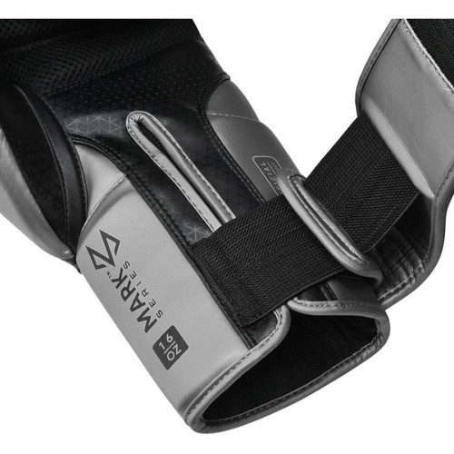 Боксерские перчатки RDX L2 Mark Pro Silver 10 ун. Боксерские перчатки RDX L2 Mark Pro Silver 10 ун.