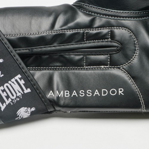 Боксерські рукавички Leone Ambassador Black10 ун.
